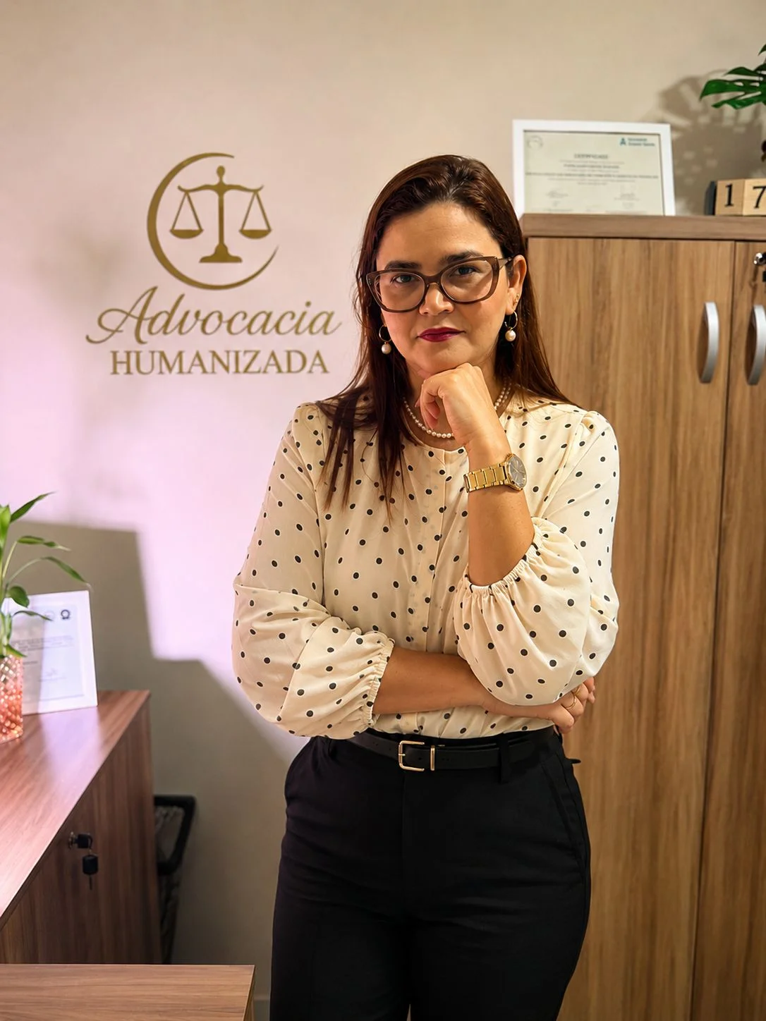 Dra. Flávia Oliveira